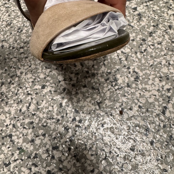 Tory Burch Gray and Tan Minimalist Sandals - Picture 15 of 15